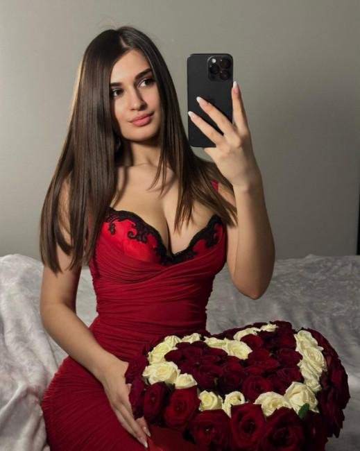 Genuine Indore call girl ready to meet